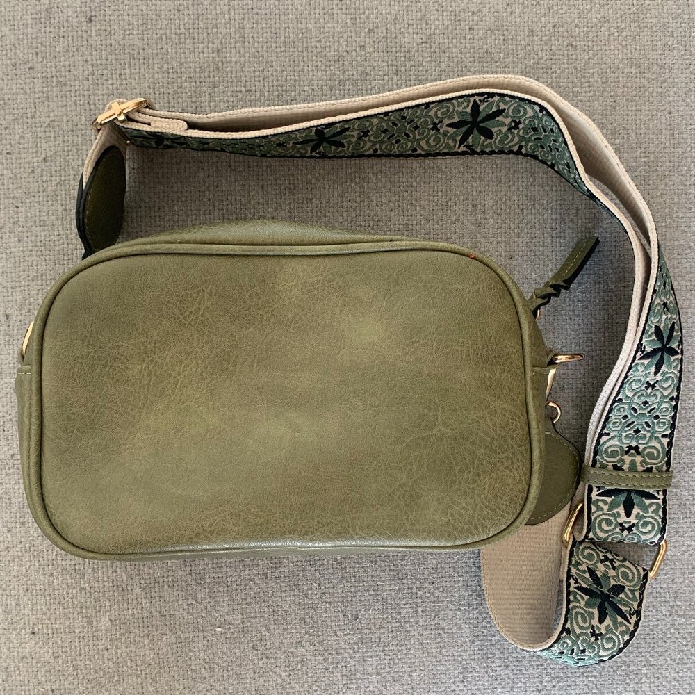 Cute handbag - no brand